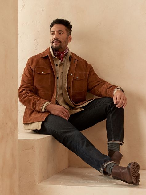 Rugged Winter Outfit Men, Men’s Fall Outfits Photoshoot, Men’s Fall Clothes Casual, 30 Year Old Mens Fashion Casual, Rugged Man Style, Men’s Outfits Winter, Mens Fall Fashion Rugged, Mens Winery Outfit, Rugged Outdoorsman Style