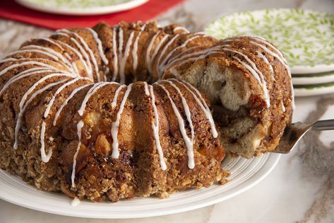 Rhodes Rolls Recipes, Bacon Cinnamon Rolls, Apple Crisp With Oatmeal, Rhodes Bread, Rhodes Rolls, Apple Bundt Cake, Bread Dough Recipe, Cinnamon Apple, Just Bake