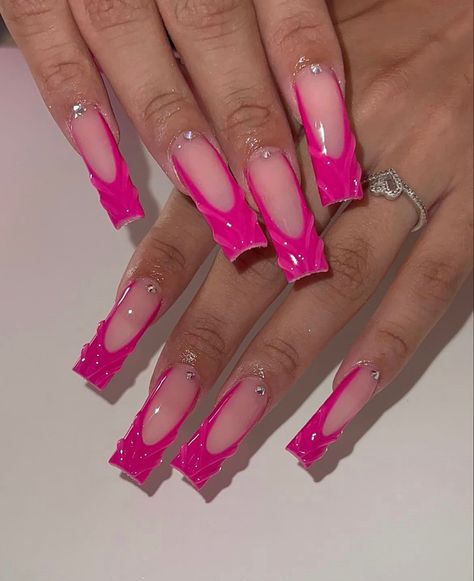 Knotless Hairstyle, Ig Nails, Lashes Individual, Barbie Nails, Lash Extension Kit, Cluster Lashes, Hot Pink Nails, Simple Acrylic Nails, Acrylic Nails Coffin Pink