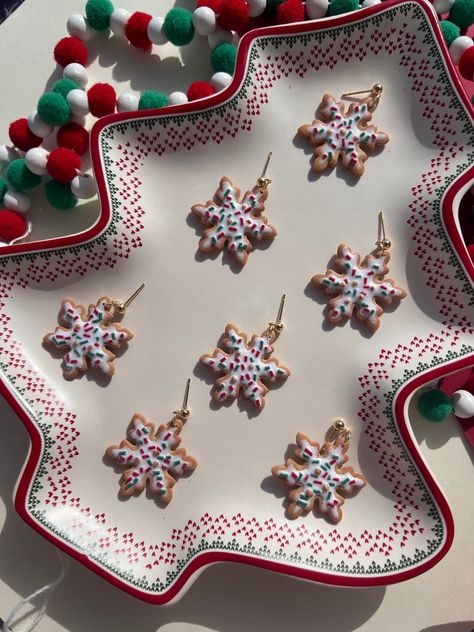 These Snowflake Christmas cookies Earrings are the perfect festive accessory for the holiday season. Handmade with care, these earrings feature charming polymer clay Christmas cookies in the shape of delicate snowflakes. The light weight of the earrings ensures comfortable wear throughout the day, while the stainless steel hooks provide durability and a secure fit. Embrace the holiday spirit with these unique and whimsical earrings that add a touch of charm to any outfit. Polymer Clay Christmas Cookies, Polymer Clay Snowflakes, Polymer Clay Christmas Earrings, Clay Christmas Earrings, Snowflake Christmas Cookies, Clay Cow, Christmas Earrings Handmade, Whimsical Earrings, Cow Earrings