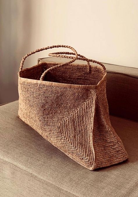 Natural raffia oversized basket bag Rectangle shape Plaited shoulder straps Woven in Madagascar, designed in Australia Dimensions: 65cm x 33cm x 5 cm Oversized Beach Bags, Alice Bag, Oversized Bag, Woven Raffia, Jute Bags, Linen Bag, Basket Bag, Denim Bag, Crochet Handbags