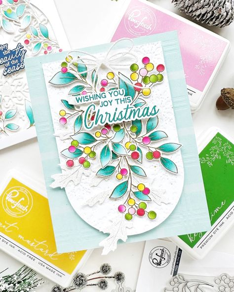 Pinkfresh Studio Cards, Winter Berries, Studio Cards, Pinkfresh Studio, Easy Frame, Colorful Christmas, Fall Leaf, Christmas Cards Handmade, Happy Colors