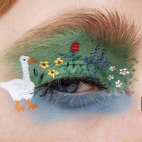 Cottagecore Makeup, Weekend Makeup, Artsy Makeup, Funky Makeup, Cute Eye Makeup, Cool Makeup Looks, Creative Eye Makeup, A Duck, Eye Makeup Art