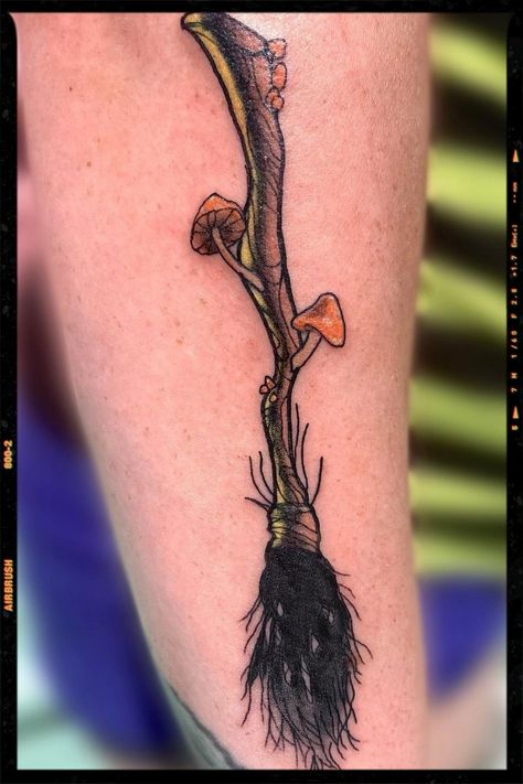 Witch Tattoo Inspiration Broom Stick Tattoo, American Traditional Witch Tattoo, Witches Broom Tattoo, Witch Broom Tattoo, Broomstick Tattoo, Broom Tattoo, Wicca Tattoo, Witchy Tattoos, Stick Tattoo