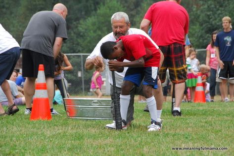 Day #238 - Camp or Party Games and Relays - Meaningfulmama.com Messy Relay Games, Relay Race Games, Field Day Activities, Field Day Games, Relay Games, Camp Games, Picnic Games, Church Games, Summer Camp Games