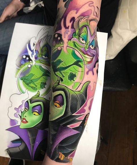 Disney Villains Tattoos Sleeve, Disney Villains Tattoos, Disney Leg Sleeve Tattoo, Disney Villain Tattoo, Dark Disney Tattoo, Hercules Tattoo, Disney Inspired Tattoos, Cartoon Tattoo Ideas, Halloween Tattoos Sleeve