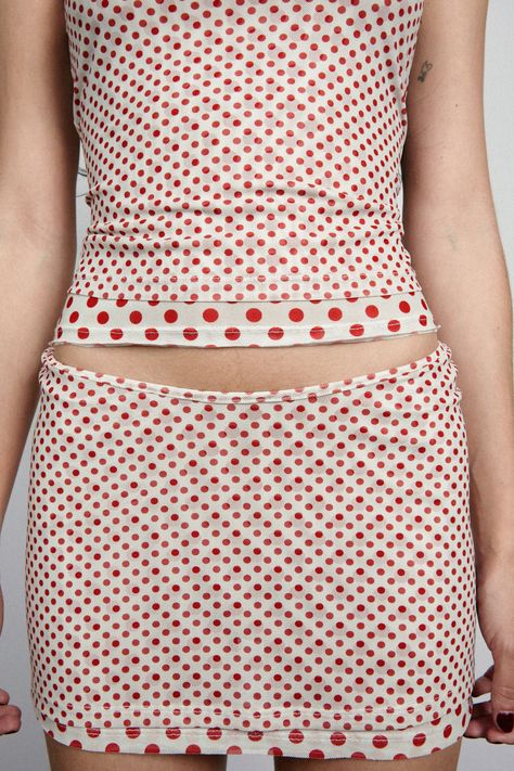 A little fabric that goes a long way. The Elektra Skirt in White Polka Dot is our latest mini skirt, shorter and spicier than ever before. Available in the hottest prints of the season, made from a delicious mesh. Slip her on for a night on the town. Mini length, size up for more coverage. Please refer to the flat lay image for product accuracy. Out On The Town Outfits Night, White Pencil Skirt Outfit, Polka Dot Street Style, Polka Dot Aesthetic, Patterned Outfits, White Mini Skirt Outfit, Italian Fashion Women, Polka Dot Skirt Outfit, Polka Dot Outfit