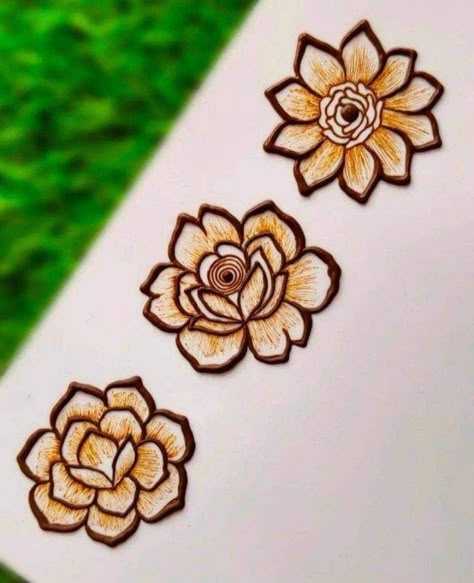 Henna Basics, Fancy Mehndi, Practice Henna, Mehndi Practice, Flowers Henna, Henna Flowers, Floral Machine Embroidery Designs, Henna Kit, Floral Henna Designs