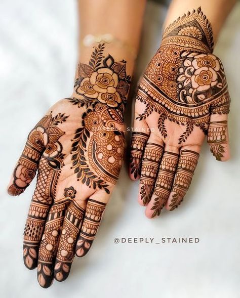 Muslim Mehandi Design, Party Mehendi Designs, Mehandi Hands, New Simple Mehndi Designs, Designer Mehendi, Floral Mehendi, Elegant Henna, Kashee's Mehndi Designs, Simple Mehandi