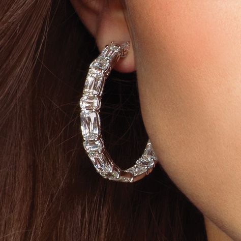 ASHOKA® Diamond Hoop Earrings by William Goldberg Ashoka Diamond, Small Diamond Rings, Beautiful Diamond Earrings, Round Diamond Earrings, Stud Earrings Unique, Earring Hoop, Equestrian Jewelry, Platinum Earrings, Diamond Earring