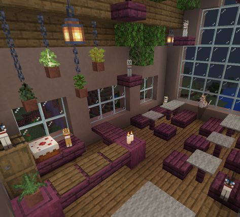 Minecraft Bakery Interior Ideas, Cat Room Minecraft Ideas, Cute Minecraft Cafe Interior, Minecraft Maid Cafe, Minecraft Bakery Ideas Aesthetic, Cafe Interior Design Minecraft, Cat House In Minecraft, Minecraft Cafe Build Interior, Minecraft Cat Cafe Interior