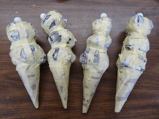 My three sweet DragonWing Arts students, two 4th graders and a 3rd grader, have just completed their totally awesome papier-mache ice cream cones!  I fell in love with this project when I did it with Wayne Thiebaud Ice Cream Art Lesson, Paper Mache Elementary Art Projects, Art Class Sculpture Ideas, 3rd Grade Sculpture Art Lesson, Ice Cream Sculpture Art, Elementary Paper Mache Projects, Art Club Elementary, Soft Sculpture Art Projects, Middle School Paper Mache Projects