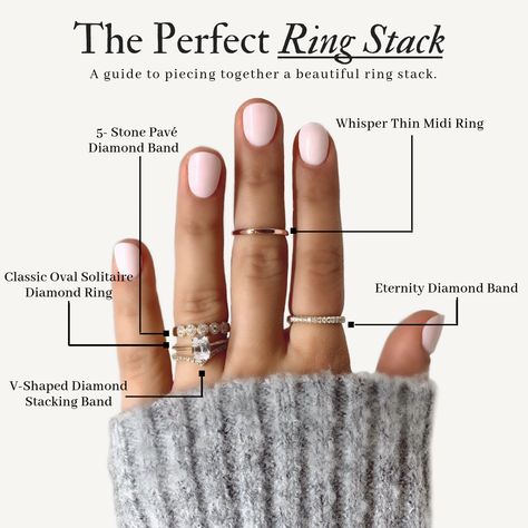 How To Wear Stacking Rings, Ring Placements Hands, How To Wear Rings Aesthetic, Fingers Rings Gold, How To Wear Rings Elegantly, Left Hand Ring Stack, Ring Accessories Style, How To Wear Gold And Silver Rings Together, Rings To Wear Everyday