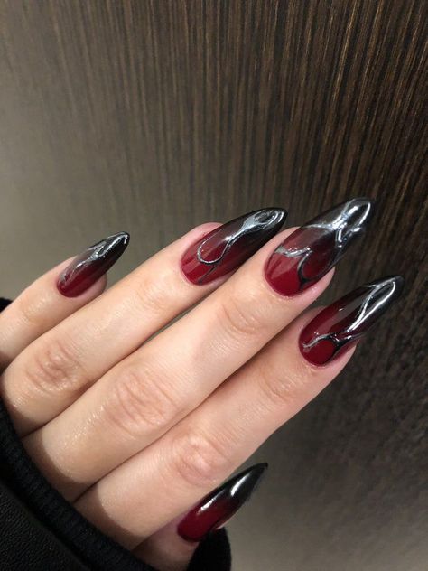 Red And Silver Nails, Red Black Nails, Black Ombre Nails, Press On Nails Long, Nails Kit, Art Deco Nails, Red Gradient, Halloween Acrylic Nails, Long Stiletto