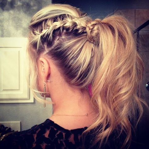 braid to ponytail Bohol, Long Blonde, Ponytail Styles, Braided Ponytail, Long Blonde Hair, Popular Hairstyles, Hair Envy, Great Hair, Sky High