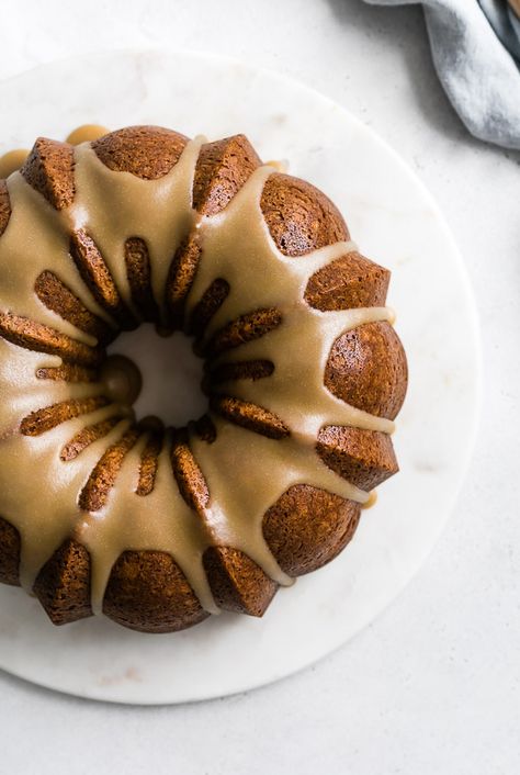 Easy Butterscotch Bundt Cake Brown Butter Bundt Cake, Caramelized Brown Butter Cake, Butterscotch Bundt Cake, Fall Desserts Cake, Brown Butter Maple Blondies, Blondies Butterscotch, Butterscotch Glaze, Blondie Cake, Delicious Thanksgiving Desserts