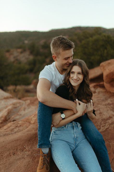 Garden Of The Gods Engagement, Colorado Springs Photoshoot, Garden Of The Gods Colorado Photography, Garden Of The Gods Engagement Photos, Hike Photos, Colorado Mountain Engagement Photos, Colorado Engagement Photos, Fam Pics, Denver Wedding Photography