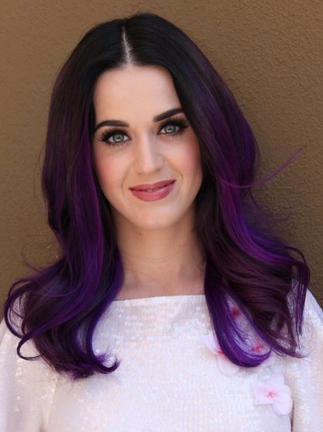 Beautiful purple Katy Perry Katy Perry Hair Color, Katy Perry Purple Hair, Katy Perry Hair, Dark Purple Hair, Purple Ombre Hair, Hair Color Purple, Ombre Wigs, Purple Ombre, Hair Envy