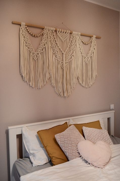 Macrame Wall Hanging Ideas, Hanging Ideas, Macrame Ideas, Macrame Art, Macrame Design, Home Room Design, Boho Vibe, Macrame Wall, Macrame Wall Hanging