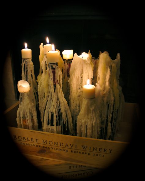 Wine bottles, wine box and candles make for a beautiful display for your fireplace when "baby it's NOT cold outside"... :) Bottle Candle Holder, Soirée Halloween, Wine Candles, Wine Bottle Candles, Bottle Diy, Bottle Candles, Wine Bottle Diy, Candle Displays, Wine Bottle Decor