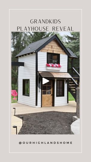 Outdoor Playhouse Interior Ideas, Cool Tree Houses For Kids, Playhouse With Loft, Built In Benches, Kids Shed, Outdoor Playhouse Ideas, Kids Wooden Playhouse, A Frame Playhouse, Boys Playhouse