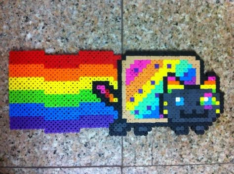 Nayn Cat, Nya Cat, Neon Cat, Perler Art, Perler Bead Templates, Diy Perler Bead Crafts, Hama Bead, Nyan Cat, Pixel Art Grid