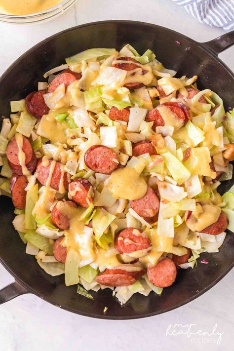 Kielbasa and Cabbage Skillet Recipe Keto Quotes, Sausage And Cabbage, Peace Love And Low Carb, Pruvit Keto, Resep Diet, Dinner On A Budget, Fried Cabbage, Carb Free, Low Carb Eating