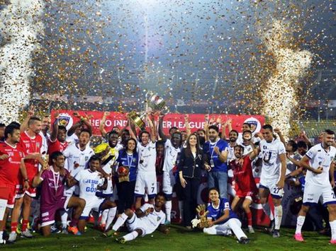 #Chenniyan FC wins #ISL #Football 2015 trophy final match against FC Goa at Nehru Stadium, Goa. Chennaiyin Fc, Fc Goa, Indian Super League, Jawaharlal Nehru, Super League, Cargo Pants Men, Pants Men, A Sea, Goa