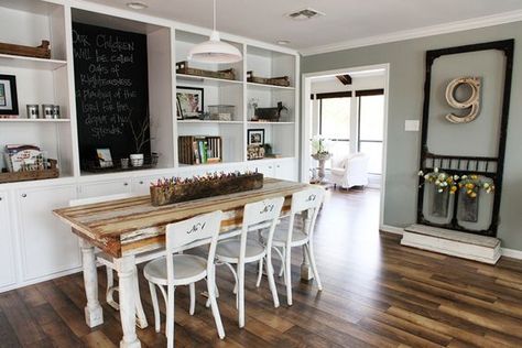 This would make a cute homeschool room! Screened Door, Homeschool Playroom, Homeschool Room Design, Sugar Mold, Magnolia Farms, Homeschool Room, Wall Colour, Study Area, Big Table