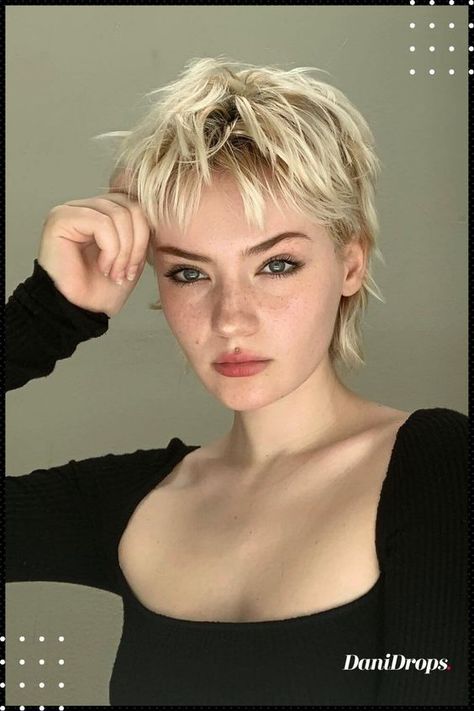 Gender Neutral Bob Haircut, Blonde Pixie Shag, Blonde Pixie Mullet, Shaved Side Pixie, Micro Mullet, Shag Pixie Cut, Grunge Pixie Haircut, Shaggy Pixie Mullet, Mullet With Shaved Sides