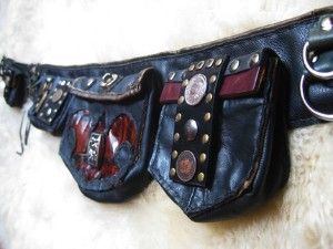 steam punk utility belt Punk Utility Belt, Tailored Fashion, Post Apocalyptic Fashion, Apocalyptic Fashion, Utility Belt, Tool Belt, Medieval Fashion, Baby Makes, D Rings