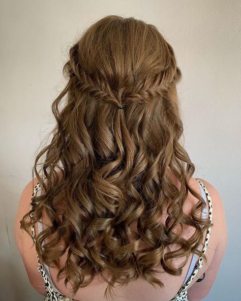 Ponytail With Curly Hair | Braids With Curly Hair #hairstyles Hairstyles For Prom Half Up, Half Up Half Curly Hairstyles, Curly Hairstyles For Homecoming Curls, Curly Braid Half Up Half Down, Haïr Style Curly Hair Wedding, Hair Curly Style Ideas, Half Up Curly Prom Hair, Down Curly Hairstyles For Prom, Curly Evening Hairstyles