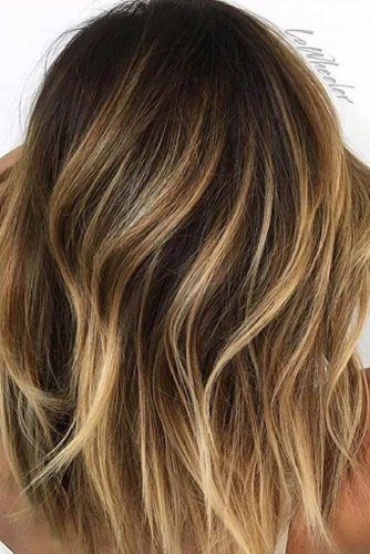 Haircut Layers, Dark Blonde Hair Color, Hairstyle Tutorials, Balayage Color, Brown Hair With Blonde Highlights, Hairstyle Trends, Dark Blonde Hair, Ombré Hair, Brown Blonde Hair