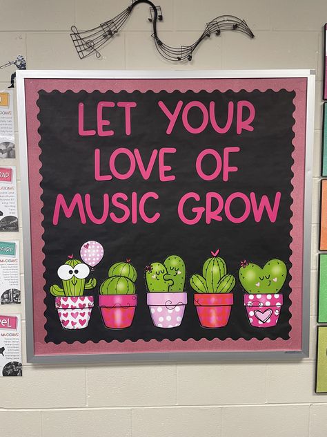 Music And Movement Bulletin Board, Music Classroom Door Decorations, Music Room Bulletin Board Ideas, Music Bulletin Boards Elementary, Elementary Music Classroom Decor, Music Room Bulletin Boards, Music Classroom Bulletin Boards, Choir Classroom, Music Assessments