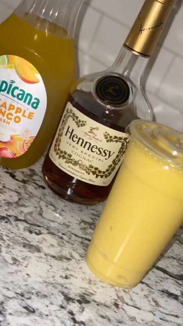 April Gonzalez on Instagram: "🚨New Drink Alert‼️‼️ Pineapple Mango Hennessy 🥭🍍🍹 I absolutely LOVEEEEEEE my tropical fruits - my first love being mangoes & followed by pineapples 🤤 So why not just add this mixture & Hennessy to the menu as well. 🤷🏻‍♀️😊 #ThursdayVibes #Hennessy #Mango #Pineapple #MixedDrink #Smoothie #Reels #InstaReels #InstagramReels #Food #Drink #DrinkReels #FoodReels #DrinkResponsibly #ATouchFromThelma #FYP #Explore #ExplorePage" Hennessy Drinks Recipes, Hennessy Mixed Drinks, Incredible Hulk Drink, Hulk Drink, Hennessy Drinks, Blender Drinks, New Drink, Pretty Alcoholic Drinks, Alcholic Drinks