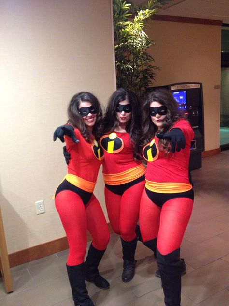 Incredibles costume!! #halloween Incredibles Costume Diy, Play Doh Costume, The Incredibles Costume, Incredibles Cosplay, Diy Ninja Turtle Costume, Nicole Ramirez, Incredibles Costume, Diy Group Halloween Costumes