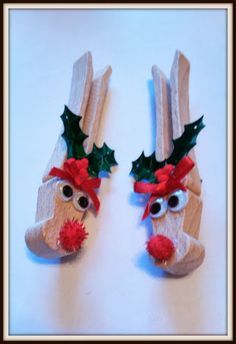 Double Treble Craft Adventures: Clothespin Reindeer Pin or Magnet {Craft} Clothespin Reindeer, Reindeer Clothespin, Clothespin Crafts Christmas, Clothespin Diy Crafts, Clothespin Art, Clothespin Crafts, Christmas Clothespins, Magnet Crafts, Clothes Pin Crafts