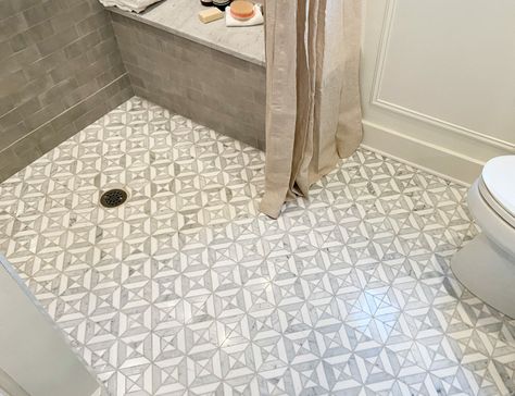 Powder Room Flooring Ideas, Powder Room Flooring, Powder Bathroom Remodel, Cottage Bathroom Remodel, Small Powder Bathroom, Room Flooring Ideas, Cottage Bathrooms, Penny Tiles Bathroom, Cape Cottage