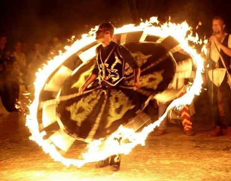 Fire Dancer Art, Fire Spinning, Fire Dancing, Circus Aesthetic, Fire Dancer, Night Circus, Night Show, Traditional Dance, Human Poses Reference