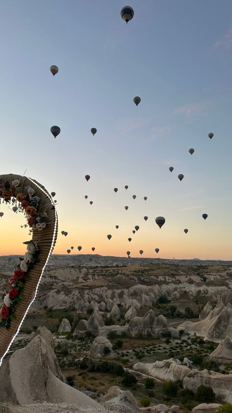 Capadocia Turkey, Tiktok Dump, Turkey Trip, Gap Year Travel, Turkish Culture, Beautiful Places To Travel, Travel Inspo, Pretty Places, Special Places