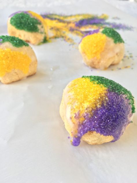 Mini King Cake Bites | Cookies & Calligraphy Mini King Cakes, King Cake Bites, Kings Cake Cupcakes, King Cake Recipe Easy, New Orleans King Cake, King Cakes, King Cake Recipe, King Cake Baby, Cream Cheese Crescent Rolls