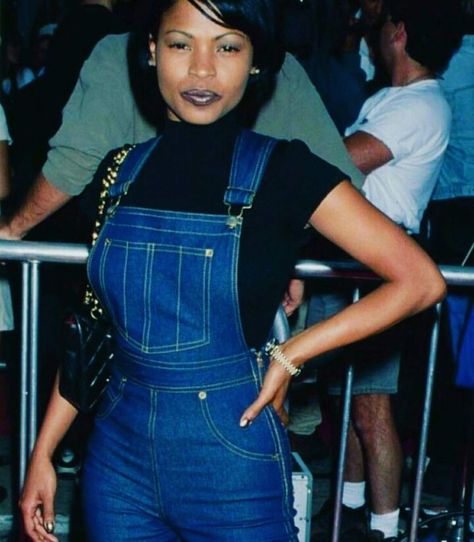 Nia Long Nia Long 90s Outfits, Nia Long 90s, Black 90s Fashion, 90s Outfits, Nia Long, 90s Inspired Outfits, 90s Hip Hop Fashion, Vintage Black Glamour, 90s Looks