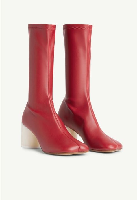 Red tabi boots Dream Wishlist, Tabi Boots, Maison Margiela Tabi, Margiela Tabi, Red Boots, Court Shoes, Rihanna, Boots, Red