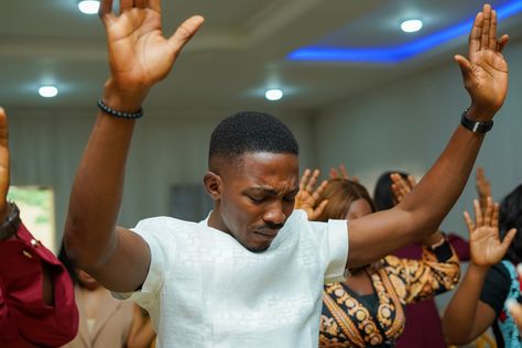 Praying People Pictures, People Praying In Church, Praying Background, Flyers Background, Worship Images, People Praying, Church Background, Church Photography, Worship Backgrounds