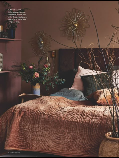 Terracotta And Plum Bedroom, Rose And Brown Bedroom, Dusty Mauve Bedroom, Dark Mauve Bedroom, Plum Bedroom, Mauve Bedroom, Bedroom False Ceiling, Copper Bedroom, Bedroom Victorian