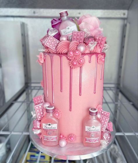 Cakes With Alcohol Bottles, Pink Alcohol Cake, Pink 18th Birthday Cake, Pink 21st Birthday Cake, Alcohol Birthday Cake For Women, Birthday Cake With Alcohol Bottles, 18th Birthday Cake Alcohol, Birthday Cake Drink, 21st Birthday Cake Pink Whitney