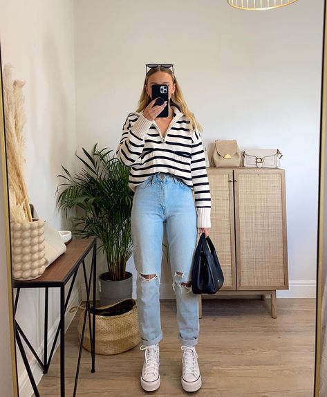 Emily James on Instagram: “my new favourite spring outfit! A Zara and Mango try on haul is now live on my YouTube with so many great spring items - link in my bio!! I…” Blue Striped Sweater Outfit, Effortless Chic Outfits, Cute Airport Outfit, Striped Sweater Outfit, Casual White Sneakers, Split Hem Skirt, Cute Ankle Boots, White Striped Sweater, Try On Haul