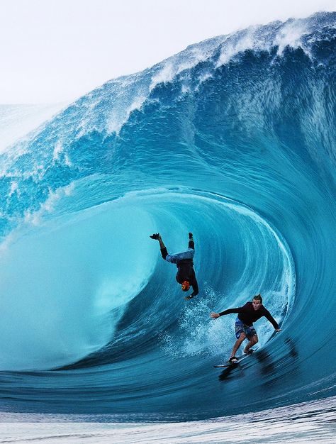 Surfers Garrett McNamara (left) and Mark Healey of the U.S. compete during a free session of surf tow in, in the southern Pacific ocean island of Tahiti, French Polynesia, on June 1, 2013 in Teahupoo. (Gregory Boissy/AFP/Getty Images) | #TeeVogue #inspire #surfing Photo Surf, No Wave, Alana Blanchard, Big Wave Surfing, Huge Waves, Surfing Photos, Surfing Pictures, Asia Tenggara, X Games