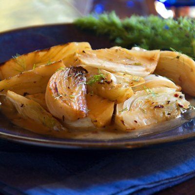 Thomas Keller Style Glazed and Braised Fennel Bulb - SippitySup Thomas Keller Recipes, Braised Fennel, Glazed Vegetables, Celebrity Chef Recipes, Fennel Bulb, Fennel Recipes, Recipes Meat, Thomas Keller, Chef Recipes