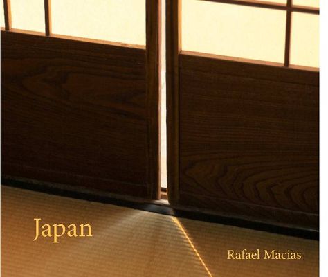 Shoji Sliding Doors, Asian Bedroom, Shoji Doors, Publish A Book, Shoji Screen, Japan Architecture, Japanese Screen, Japanese Interior Design, Door Inspiration